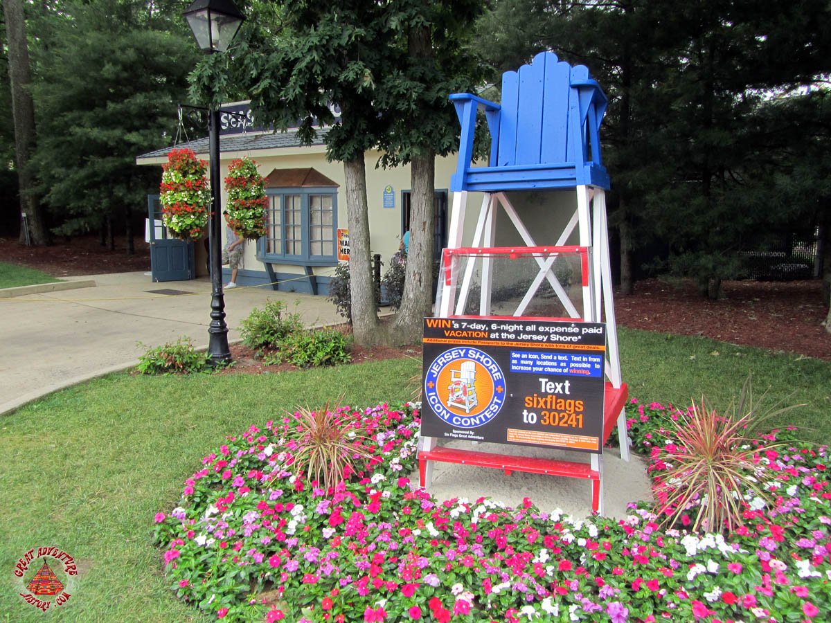 Front Gate Lockers At Six Flags Great Adventure